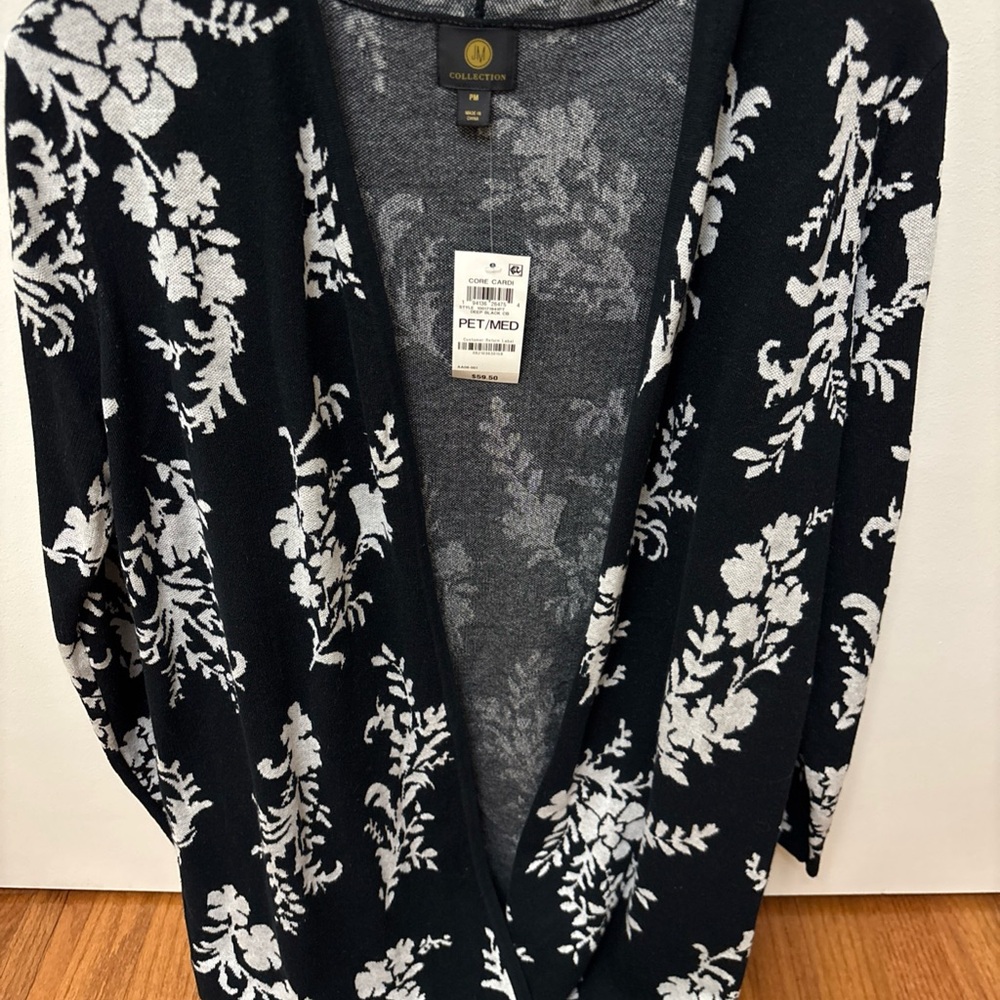 JM Collection Women’s Black Foliage Open Front Cardigan Size PM